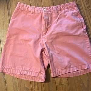 Vineyard Vines Shorts size 32